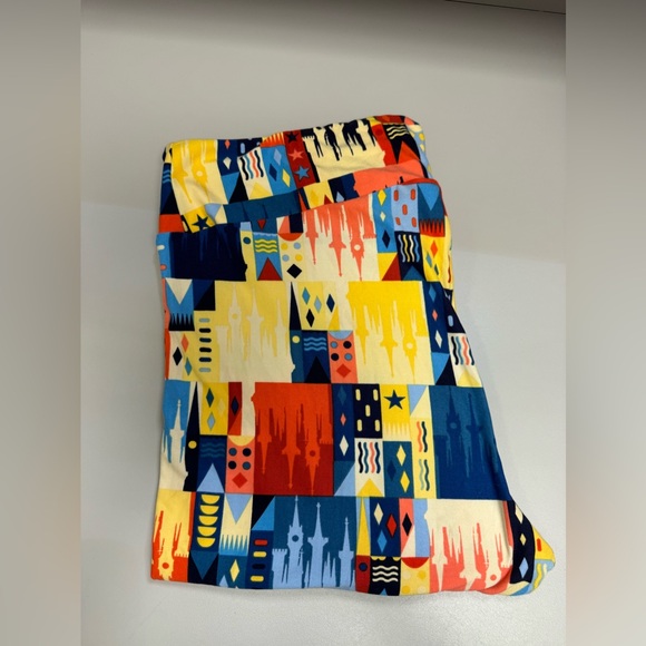 Lularoe Disney Castle leggings - Picture 2 of 3